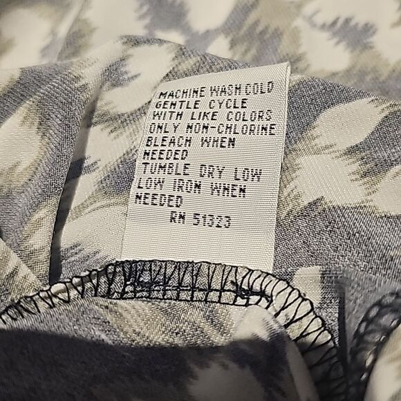 Kenneth Cole maxi dress size Medium - Picture 13 of 14